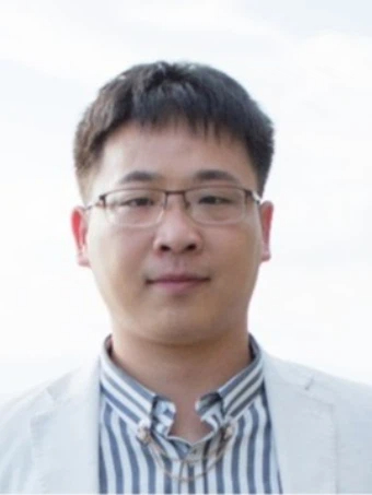 Fan Yang